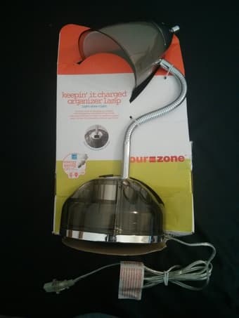 New table lamp with CFL bulb - $10 1