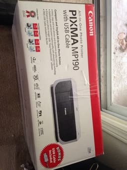 Selling printer and scanner all in one Canon Pixma mp 190 20$ 1