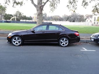 Sell by Owner --- 2010 Mercedes E350 -- Fully Loaded 1