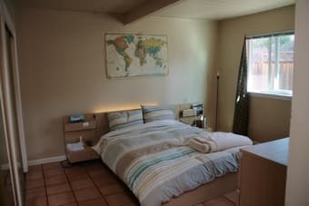 Masterbedroom (200sq ft) with private bath in huge 3.5Br2Ba (1966sqft) 1
