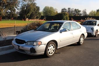 2000 NISSAN ALTIMA GXE SILVER - GREAT CAR - $2400 obo 2