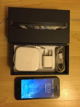 Unlocked iPhone 5 16gb black excellent condition $230 1