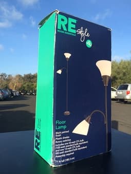 Floor lamp for sale 15 dollars 1