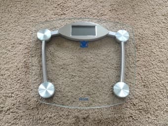 Vacuum Cleaner ($50), Samsung Printer ($35), Weight Scale ($10) 3