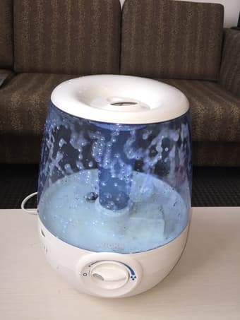 Vicks Filter Free Humidifier %50 OFF! $20 OBO 3