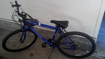(55 dollars only)15 variable speed bicycle with helmet 1