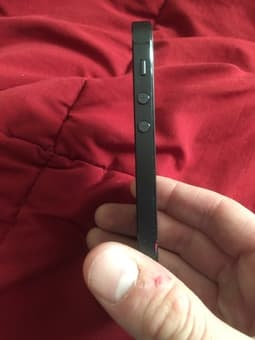 Sprint iPhone 5 - Black 32 GB [NEW BATTERY] 2