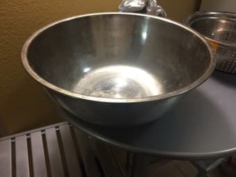 Kitchen items - 3 dollars each 1