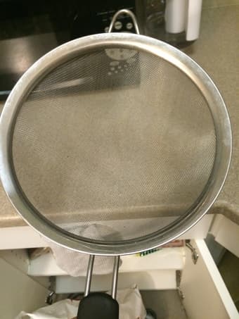 Kitchen items - 3 dollars each 3