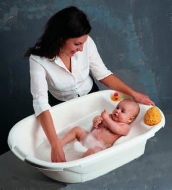 PRIMO baby bathtub $10 2