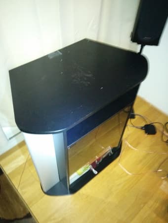 $40 TV stand / entertainment center 2