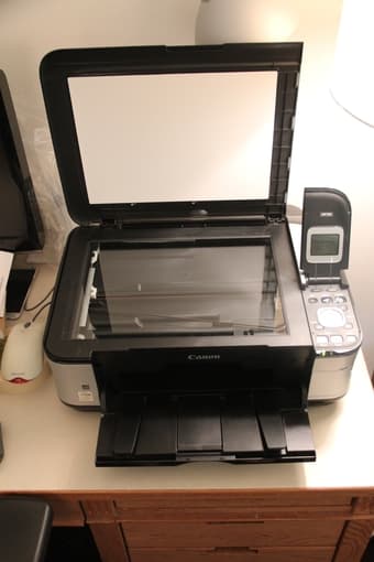Selling Canon MP560 printer+scanner 1