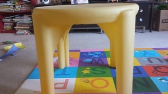 Little Tikes Bold 'n Bright Table, yellow - $10 (cupertino) 1