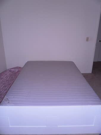 Excellent condition of full size mattress ($50, OBO) 1