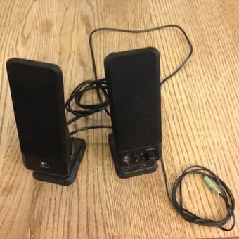 Computer/iPod/phone speakers - $10 1