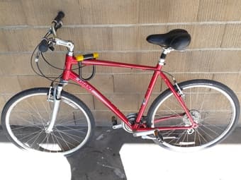 Giant Cypress (DX) hybrid bike for 6' and over rider 1