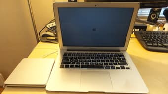 13" Macbook Air (mid 2011) - New Battery $600 1