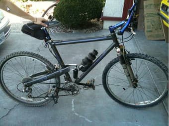 TREK 9200 Mountain Bike - $450 1