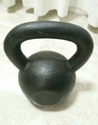 Kettbell (35 LB)-$40 1