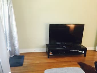 1B1B + 1 living room next to Stanford available 2