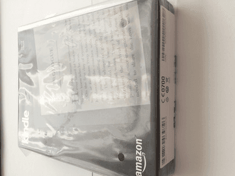 NEW!! Amazon Kindle 4GB Wi-Fi 6in - Black w/ Special Offer $60 1