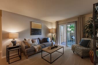 1Bd/1Bath available for 6M lease in Sunnyvale (females only) @1550/mo 3