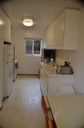 Sublet available 6/7/15 - 9/10/15: escondido village 2BR 1Bath 2