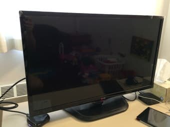 For sale: 32 inch LG LED TV - $150 1