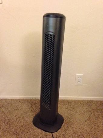 Holmes Standing electric fan - Like NEW !! Only 30 !! 2