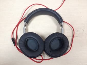 Like New Beats By Dre Noise Canceling Headphones (Silver) 2