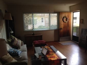 $1325 Available bedroom in spacious 2 bd/ba apartment 1