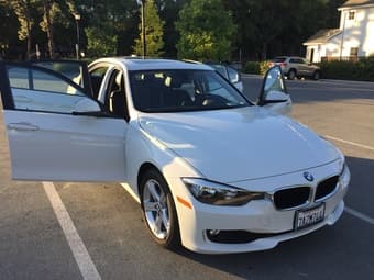 2013 BMW 320i , 17500 mls, one owner ($28200) 2