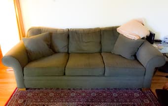 $199 - SOFA - large, comfortable, in great condition 1