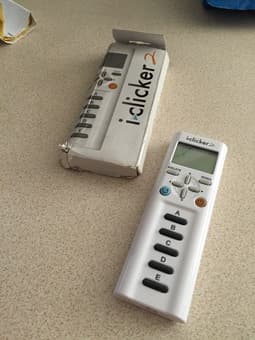 iClicker 2 - Like New - ( $30) 1
