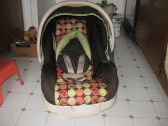 Dorel Juvenile Group infant car seat for sale 1