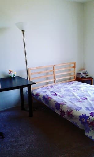 Female only, May 1-May 15, $500, 1 bedroom 3