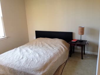 1BR- Avail May 29- Walking distance to Stanford $1600/mo 1