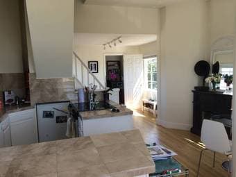 $2150 - Beautiful Downtown Palo Alto Penthouse Share 2