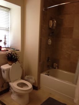 Furnished Munger summer sublet (up to 3) 2