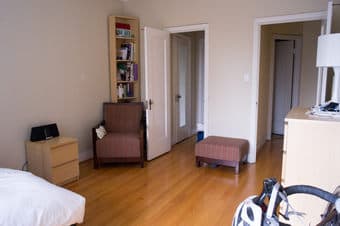 $1550 Large room, right in downtown Palo Alto available September 1st 2
