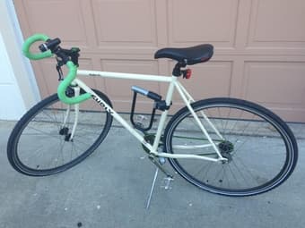 Surly Steamroller bike with U-lock and head-/tail-lights, $400 1