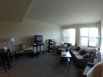 On-Campus Summer Sublet in Munger for Male Stanford Affiliate 2