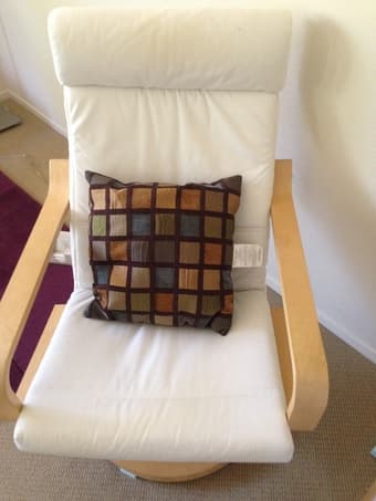 Moving Sale (couch, recliner, dining chairs) MUST GO 1