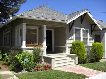 1BR for rent in charming 2BR Palo Alto house. Available 15 July. 1