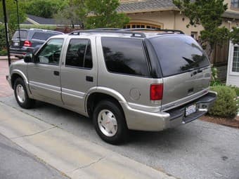 [SALE] Car, GMC Jimmy, mid-size SUV, 4300,- NICE 2