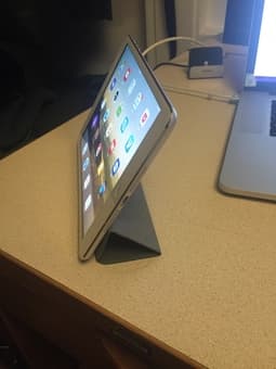 iPad Mini 1 16GB White + cover in great condition for $190 2