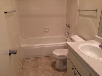 1BR/1BA in Santa Clara 2BR/2BA Available June 1 (flexible) - $1250/mo 3