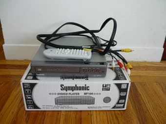 DVD player $7 1