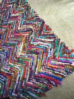 5x8 Multicolored Rug: $60 1