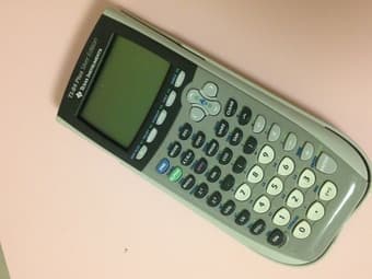 DORM SALE!!! IPODS, CALCULATOR, CAMERA, 1TB HARD DRIVE 3